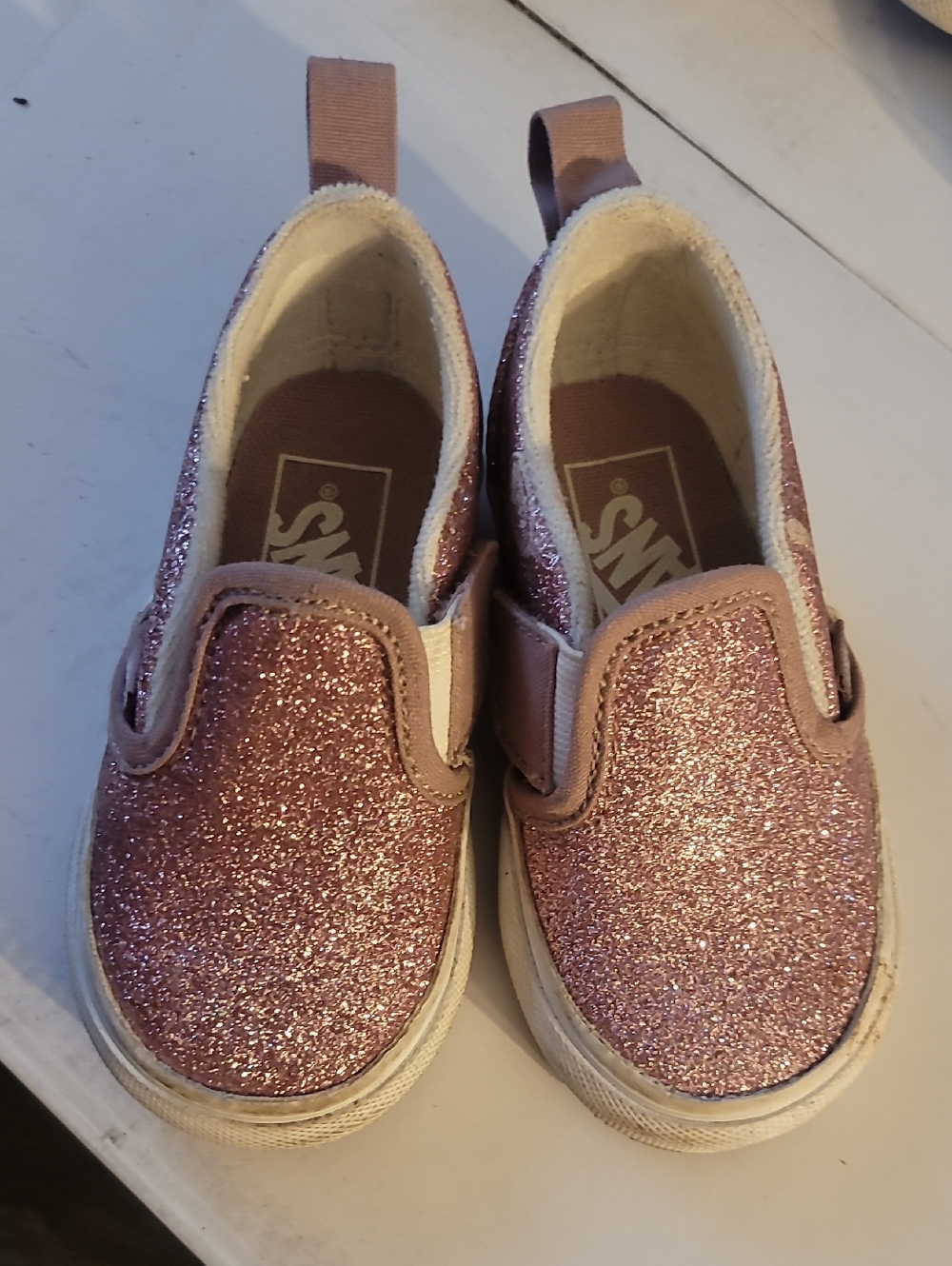 Vans Kids Glitter Slip-On Sneakers in Rose Pink